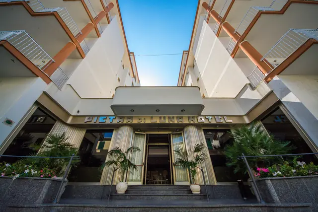 Hotel Pietra di Luna – Hotel 1
